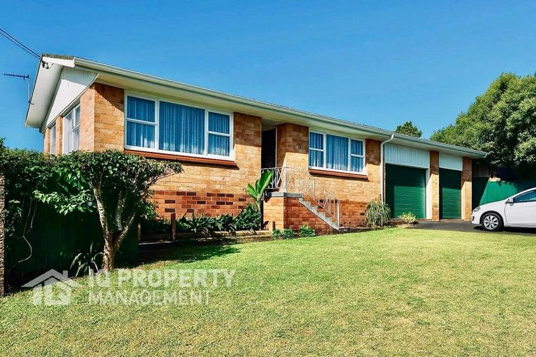 Photo of property in 15a Collie Street, Hillpark, Auckland, 2102