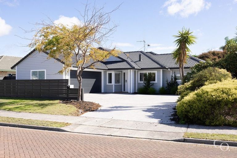 Photo of property in 88 Tuihana Drive, Papamoa Beach, Papamoa, 3118