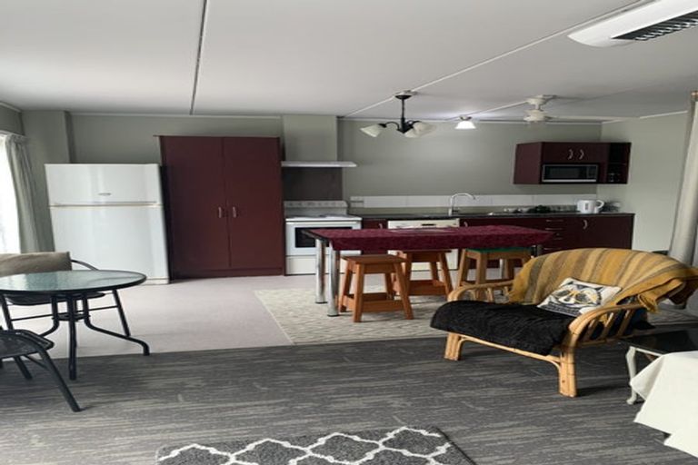 Photo of property in 18 Carlton Terrace, Westown, New Plymouth, 4310