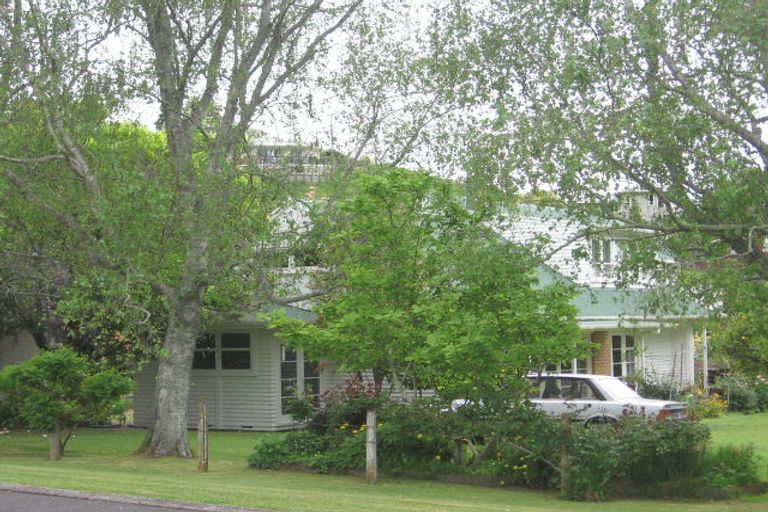 Photo of property in 36 Claremont Avenue, Paeroa, 3600