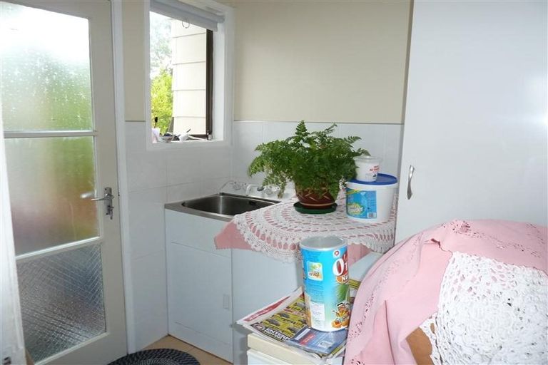 Photo of property in 21 Rangataua Place, Manurewa, Auckland, 2102