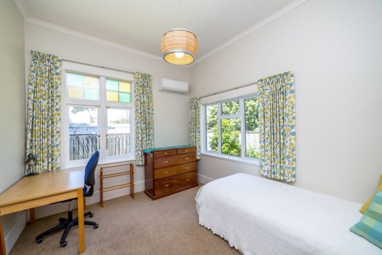 Photo of property in 8 Yule Grove, Greytown, 5712