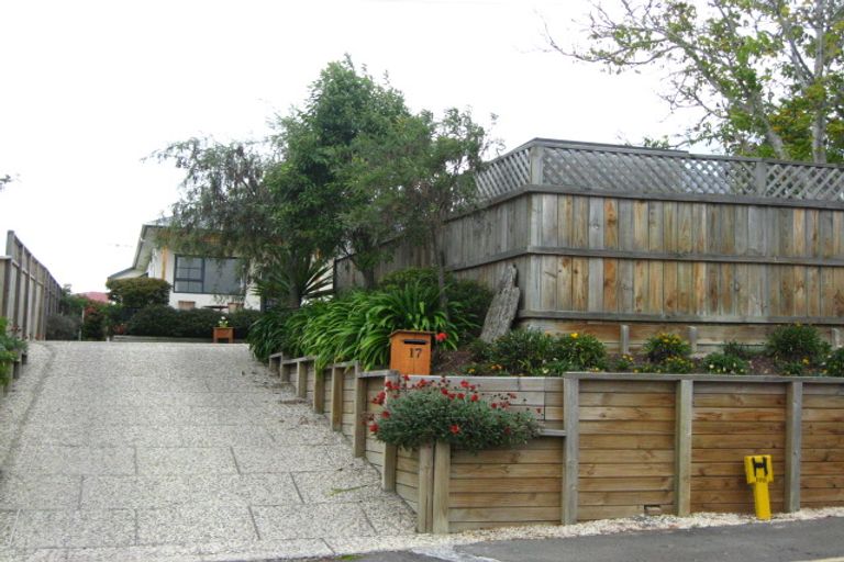 Photo of property in 17 Centennial Road, Fairfield, Dunedin, 9018