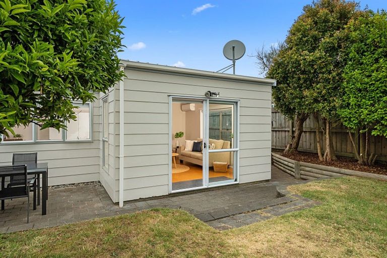 Photo of property in 1208b Papamoa Beach Road, Papamoa Beach, Papamoa, 3118