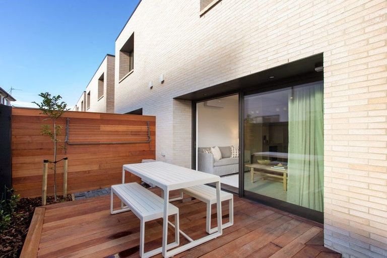 Photo of property in 2/44 Winchester Street, Merivale, Christchurch, 8014