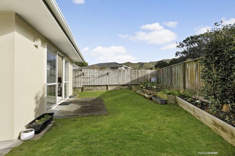 Photo of property in 3/85 Broderick Road, Johnsonville, Wellington, 6037