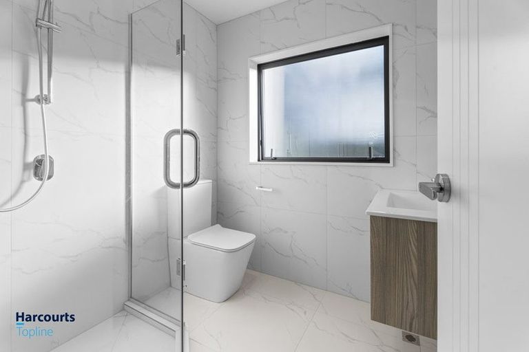 Photo of property in 26f Sheridan Drive, New Lynn, Auckland, 0600