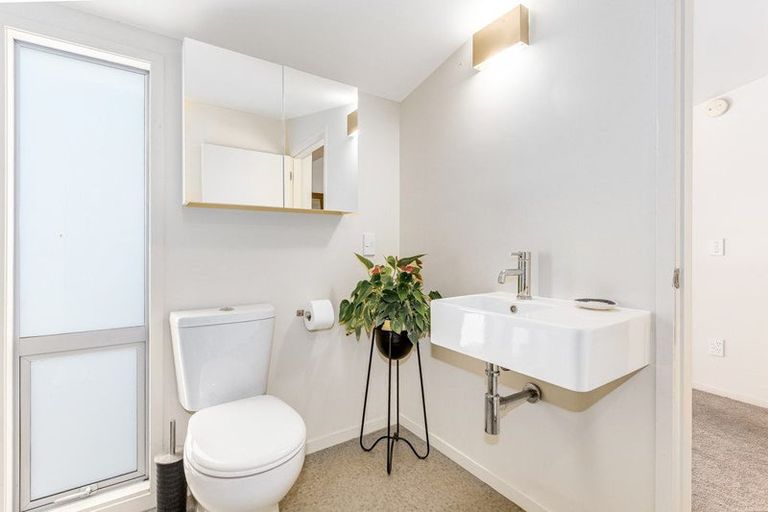 Photo of property in 67a Sidlaw Street, Strathmore Park, Wellington, 6022