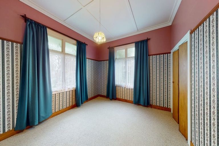 Photo of property in 28 Peakes Road, Saint Johns Hill, Whanganui, 4501