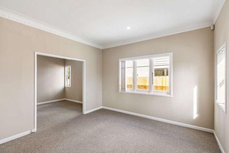 Photo of property in 79c Russell Road, Manurewa, Auckland, 2102