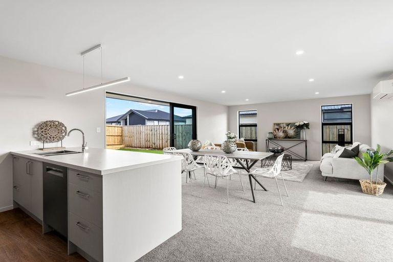 Photo of property in 45 Duporth Road, Rolleston, 7614