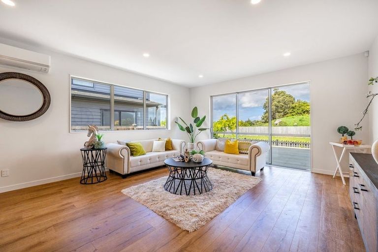 Photo of property in 15 Timbermill Road, Whenuapai, Auckland, 0618