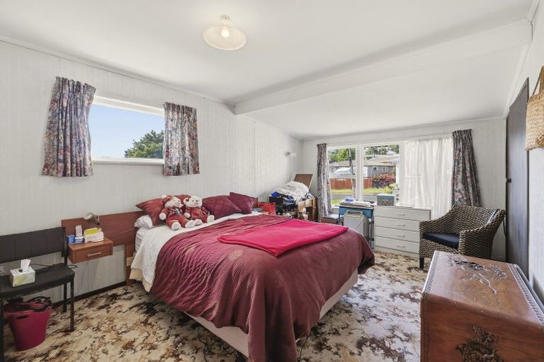 Photo of property in 6 Crombie Street, Bellevue, Tauranga, 3110