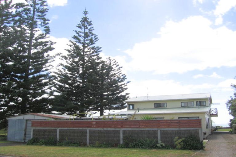 Photo of property in 1 Shaw Road, Waihi Beach, 3611