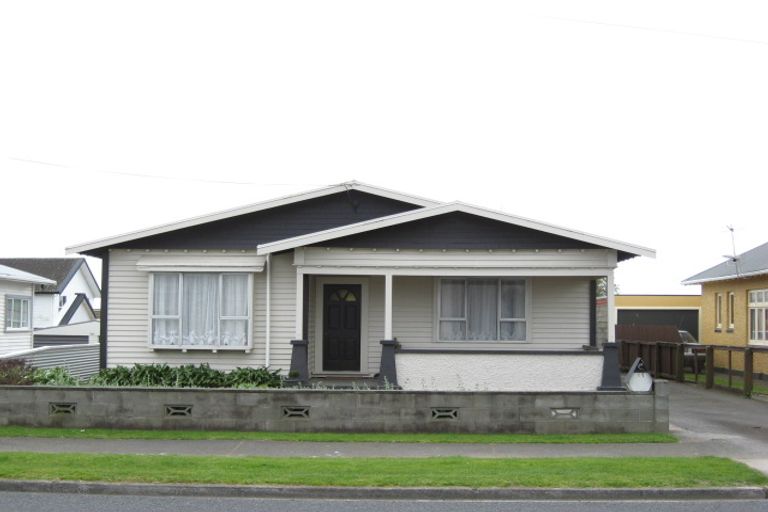 Photo of property in 85 Clemow Road, Fitzroy, New Plymouth, 4312