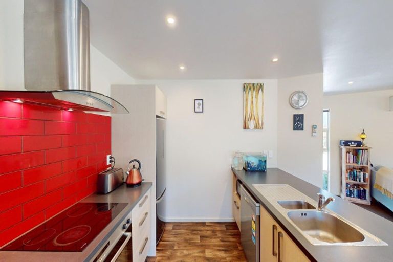 Photo of property in 3 Mowhia Grove, Waitarere, Levin, 5510