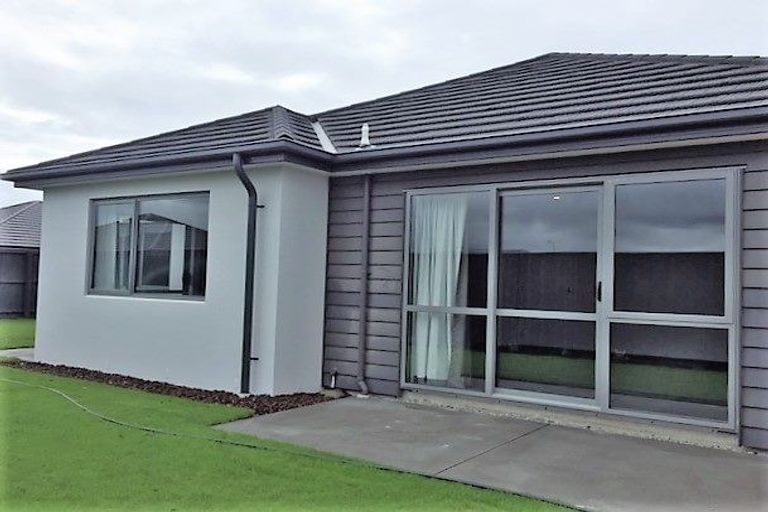 Photo of property in 44 Wallingford Crescent, Rolleston, 7615