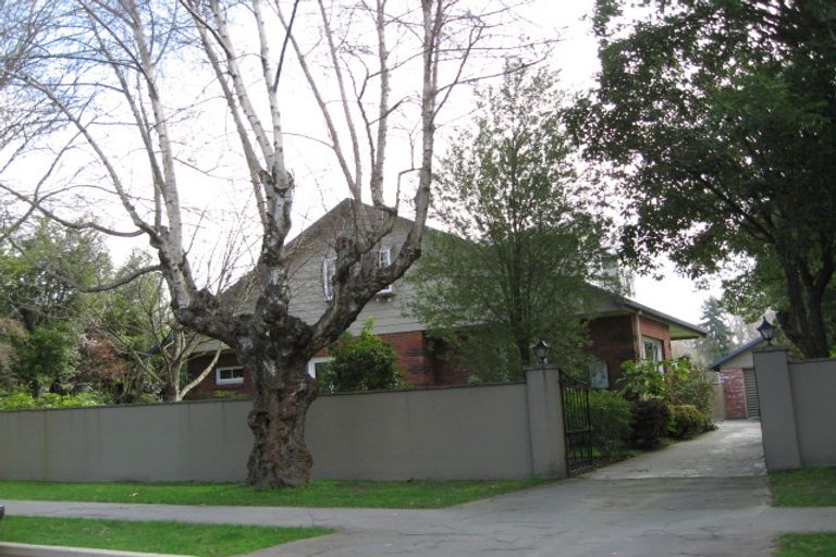 Photo of property in 34 Thorrington Road, Cashmere, Christchurch, 8022