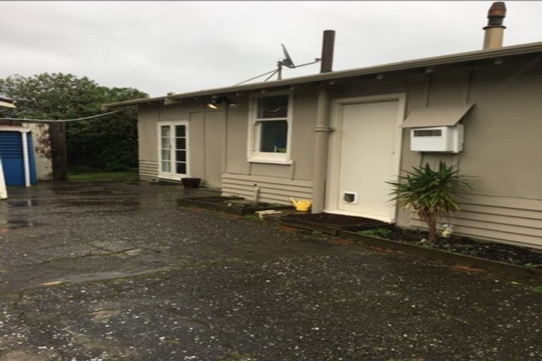 Photo of property in 106 The Parade, Paekakariki, 5034