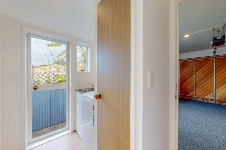 Photo of property in 102 Beach Road, Thames, 3500