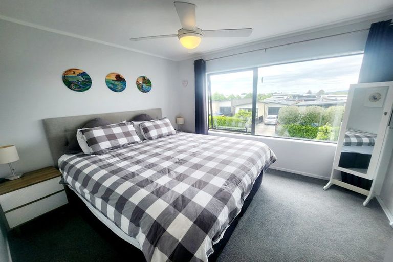 Photo of property in 89 Battalion Drive, Papakura, 2110