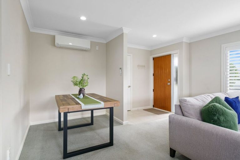 Photo of property in 9 Walter Court, Cambridge, 3434