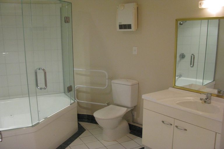 Photo of property in 23/60 Courtenay Place, Te Aro, Wellington, 6011