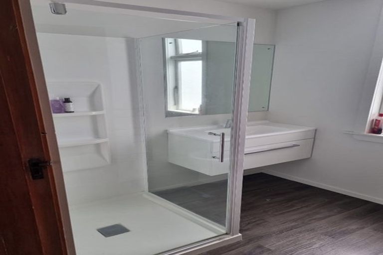 Photo of property in 35 Frederick Street, Terrace End, Palmerston North, 4410