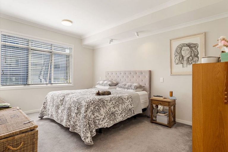 Photo of property in 96 Panorama Heights, Orewa, 0931