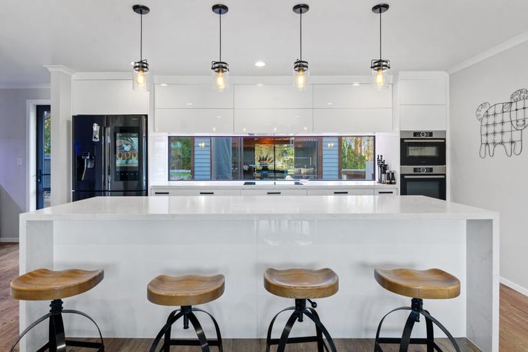 Photo of property in 20 Maddies Road, Kaukapakapa, 0873