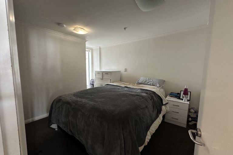 Photo of property in Monvie Apartments, 101/15 Holland Street, Te Aro, Wellington, 6011