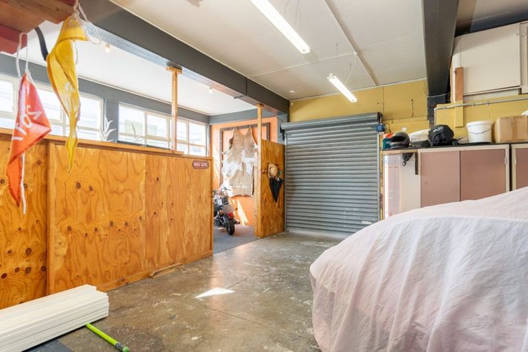 Photo of property in 233 Riddiford Street, Newtown, Wellington, 6021