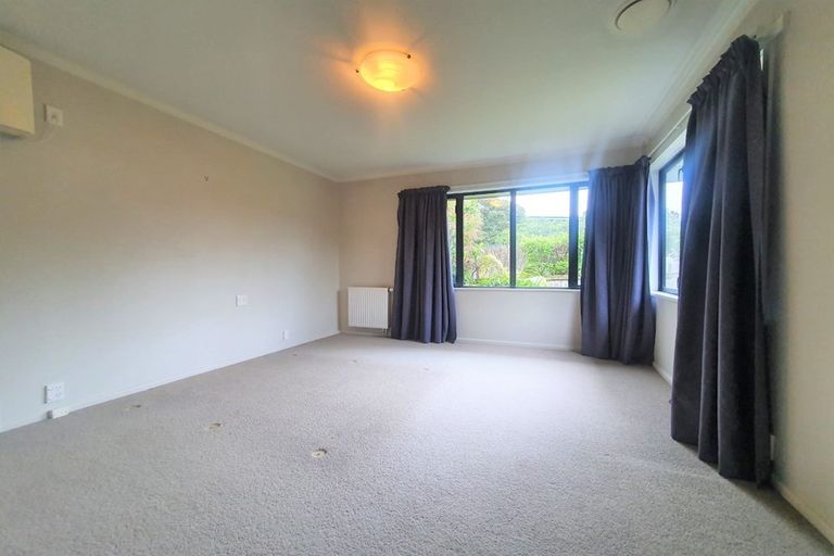 Photo of property in 57a Forrest Hill Road, Milford, Auckland, 0620