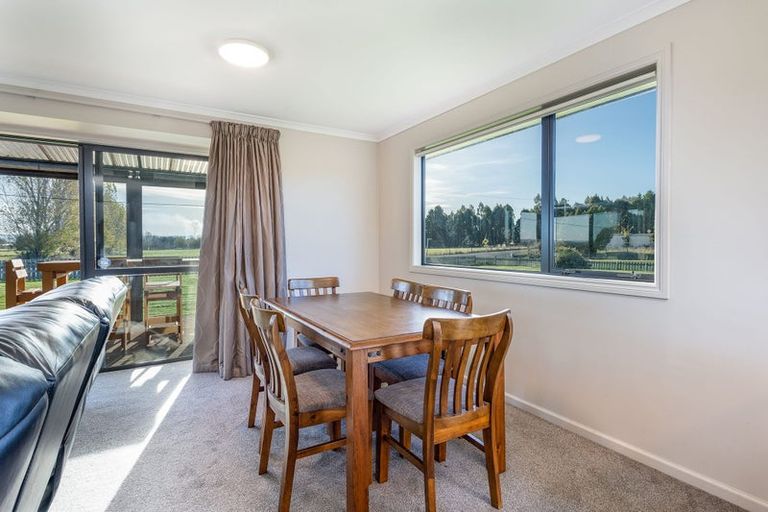 Photo of property in 23 Toko Mouth Road, Milton, 9220