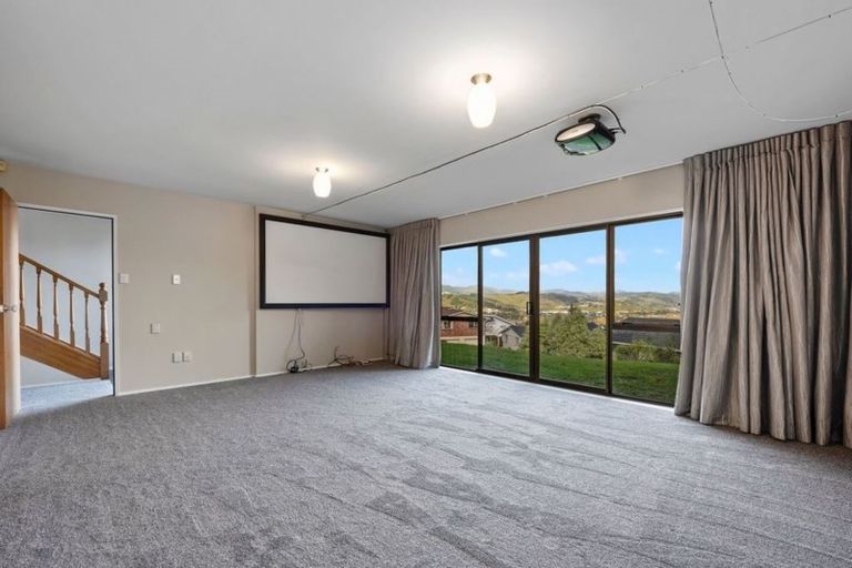 Photo of property in 19 Alleyne Court, Brown Owl, Upper Hutt, 5018