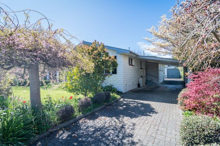 Photo of property in 25 Flatman Crescent, Geraldine, 7930