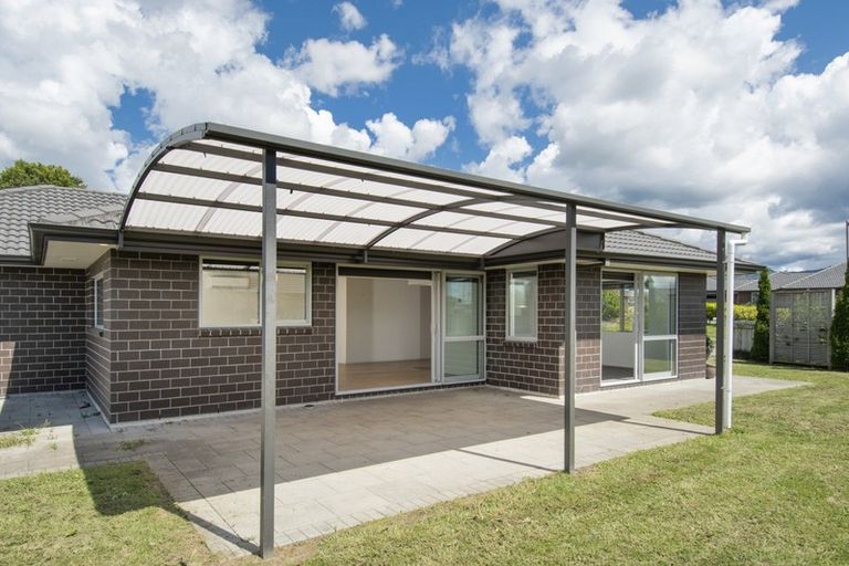 Photo of property in 17 Hoggard Place, Katikati, 3129