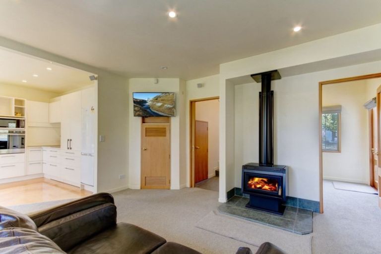 Photo of property in 22 Tenby Street, Wanaka, 9305
