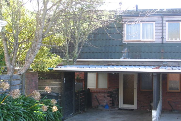 Photo of property in 89 Churton Drive, Churton Park, Wellington, 6037