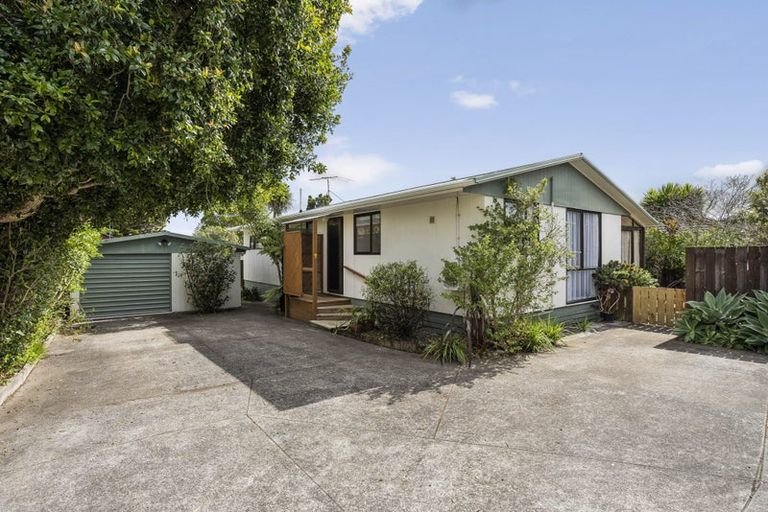 Photo of property in 39a Minaret Drive, Bucklands Beach, Auckland, 2014