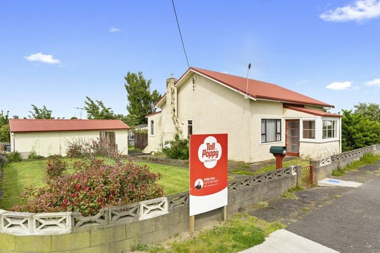 Photo of property in 72 Avenue Road, Foxton, 4814