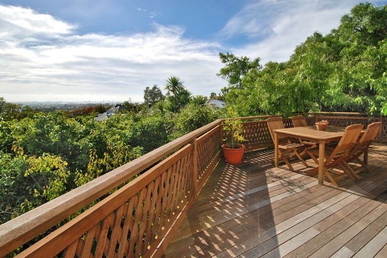 Photo of property in 67 Hackthorne Road, Cashmere, Christchurch, 8022