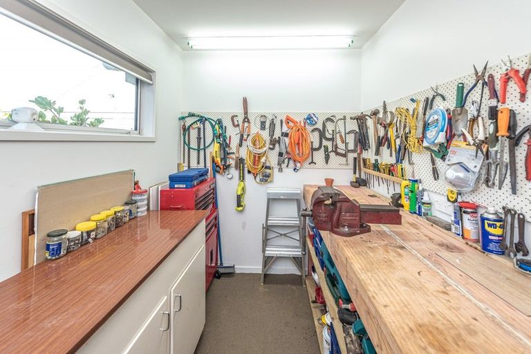 Photo of property in 16 Egmont Street, Patea, 4520