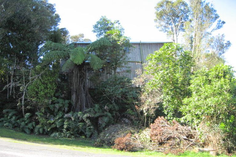 Photo of property in 82 Kaiuru Avenue, Pukawa Bay, Turangi, 3381