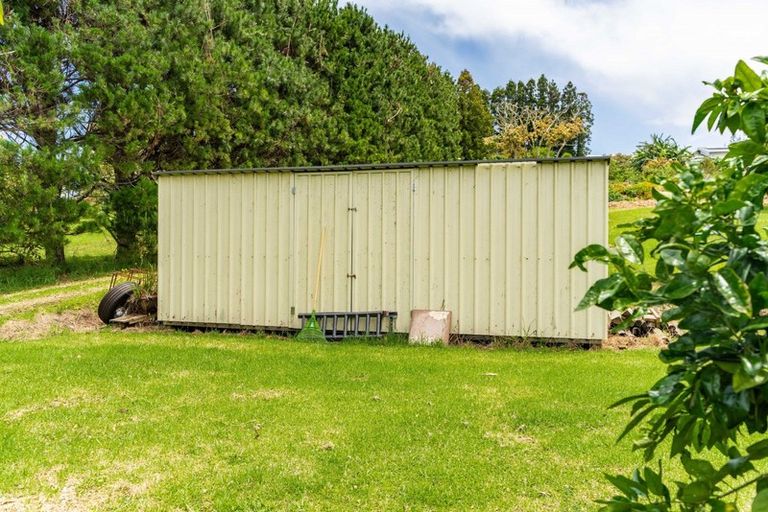 Photo of property in 381 Tara Road, Mangawhai, 0573