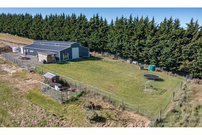 Photo of property in 222 Carrs Road, Loburn, Rangiora, 7472