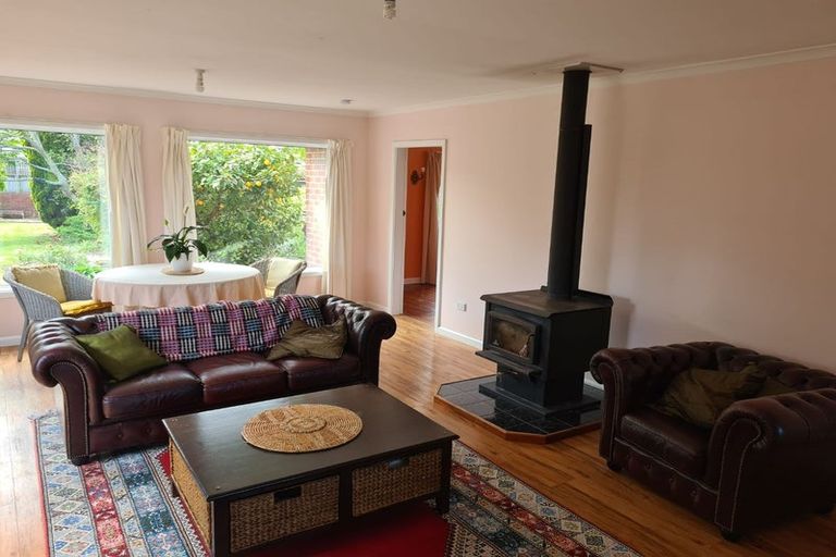 Photo of property in 5 Woodford Terrace, Ilam, Christchurch, 8053