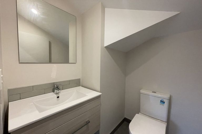 Photo of property in 3 Yeats Grove, Trentham, Upper Hutt, 5018