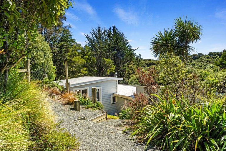 Photo of property in 151 Rayners Road, Hira, Nelson, 7071