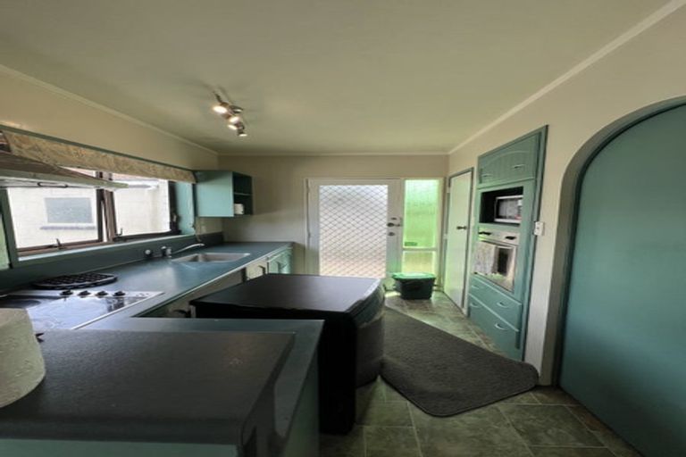 Photo of property in 62 Storey Avenue, Forest Lake, Hamilton, 3200